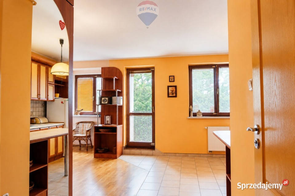 Kawalerka 325 m Balkon Winda Włochy Warszawa