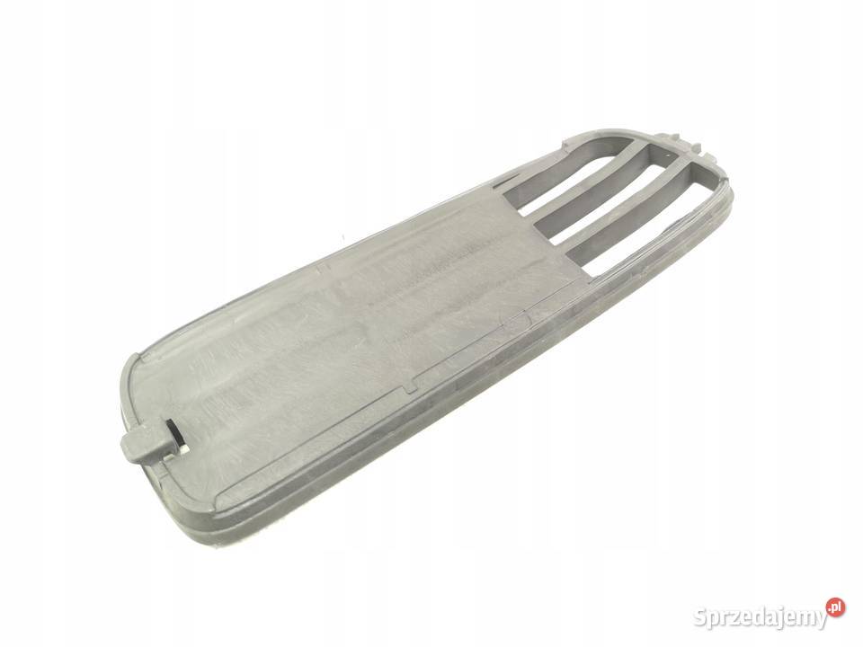 KRATKA ATRAPA ZDERZAKA PRZÓD AUDI 80 B4 AVANT 96 osobowe Listwy i nakładki