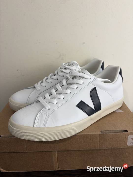 ButySneakersy Veja Esplar Logo Leather sprzedam