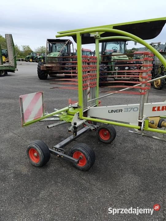Zagrabiarka Claas 350 Claas Łosice