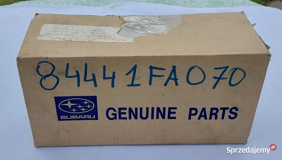 KIERUNKOWSKAZ BOCZNY PRAWY SUBARU IMPREZA 9399 Mielęcin sprzedam