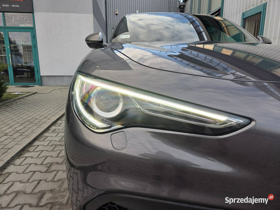 Alfa Romeo Stelvio Q4 20 280 Salon Polska elektrochrom. lusterka boczne Stelvio Węgrzce