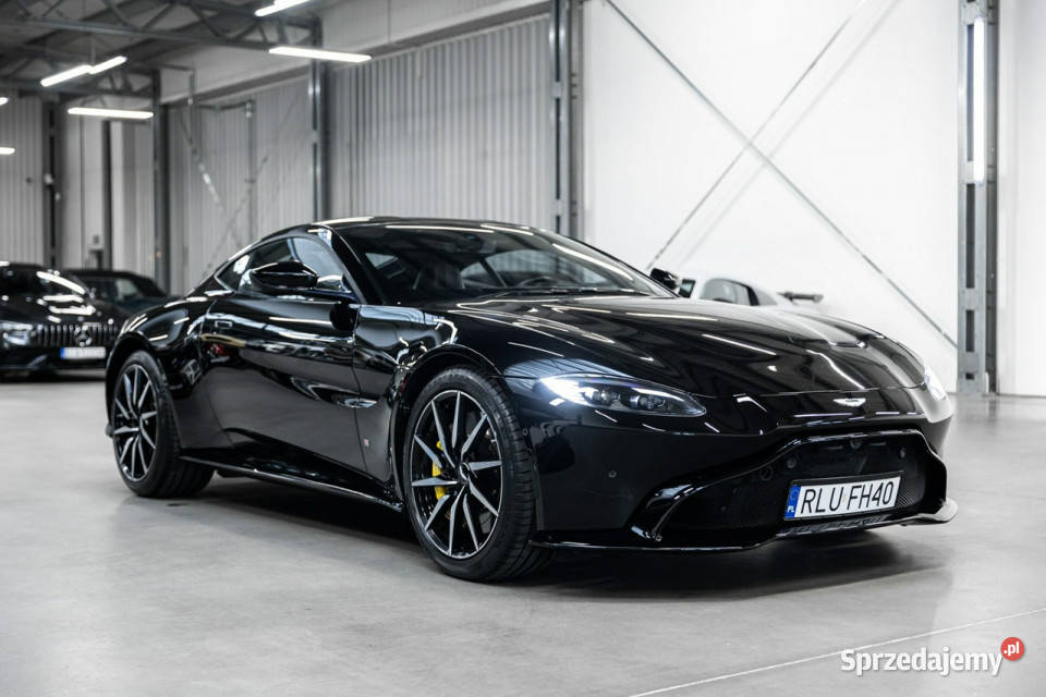 Aston Martin Vantage V8 Coupe 40 510 światła do jazdy dziennej Vantage Węgrzce