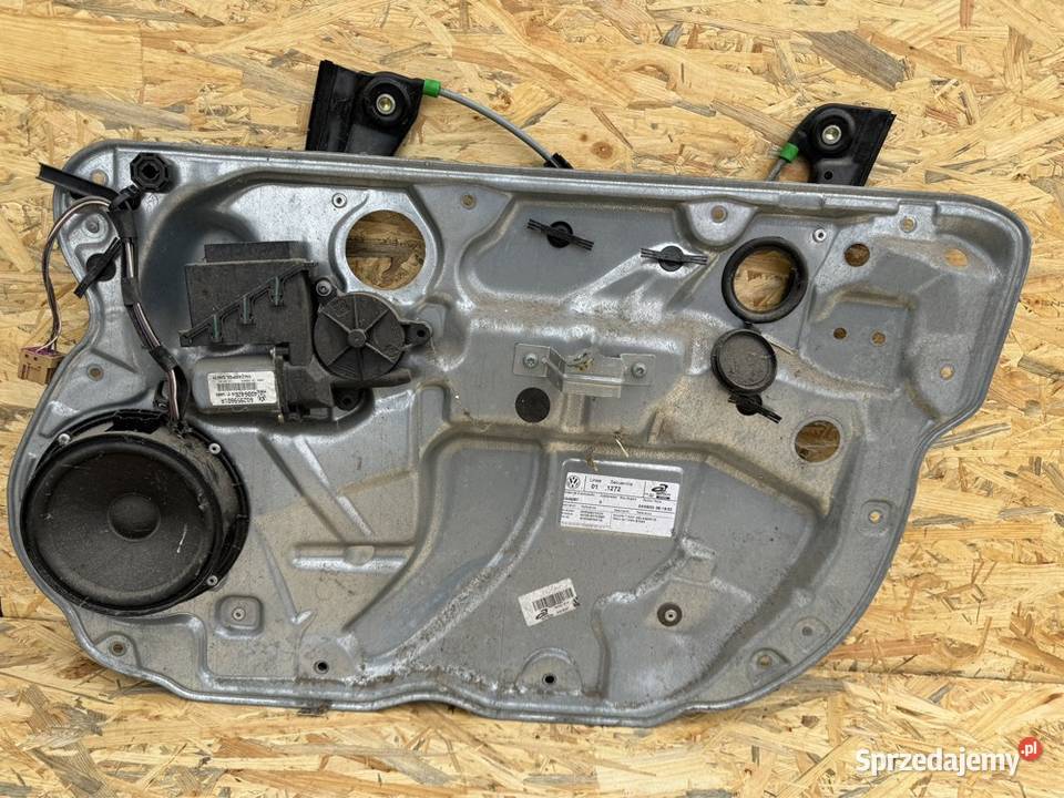 Podnośnik szyby przód prawa rh vw Polo IV 4 9N osobowe Międzychód