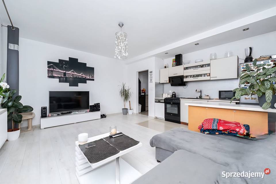 Sprzedam mieszkanie 3 pokoje balkon 60m2 Marko Piętro 1 Marki