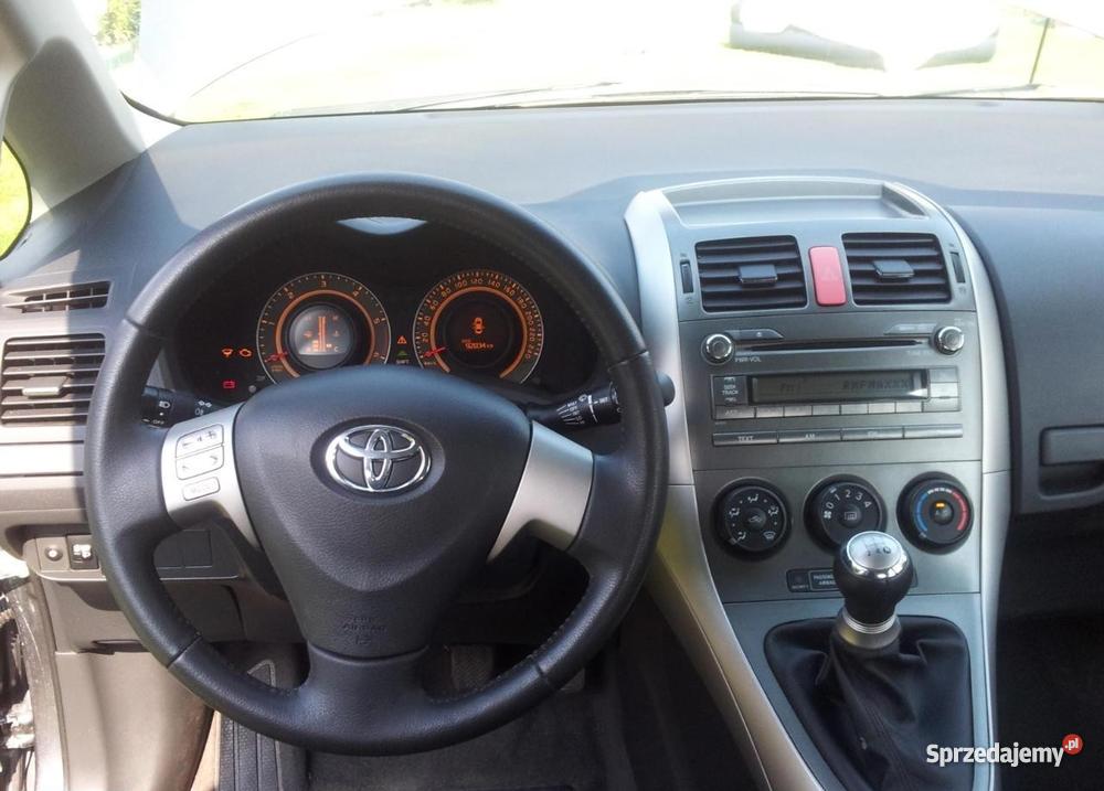 Toyota Auris mazowieckie Warszawa