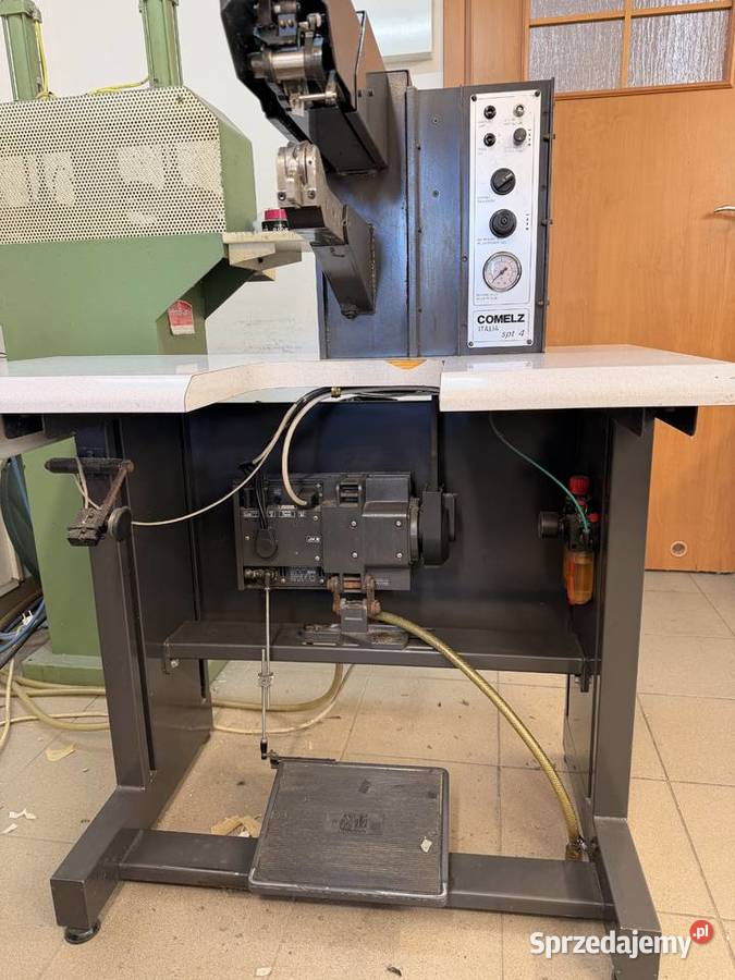 Nakładają tasiemki COMELZ SPT4 Kalwaria Zebrzydowska