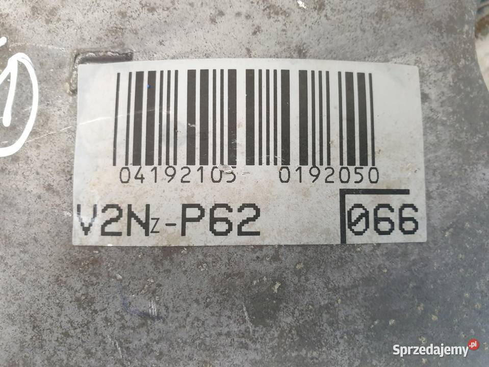 Toyota Yaris Verso 13 VVTi OBUDOWA ROZRZĄDU Chełm