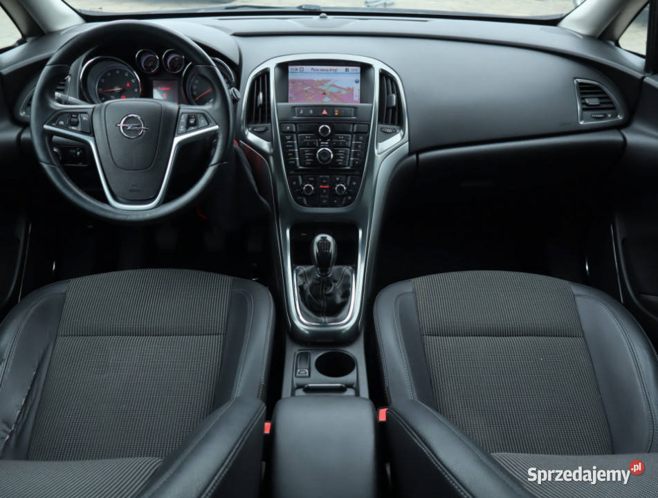 Opel Astra 16 T szary