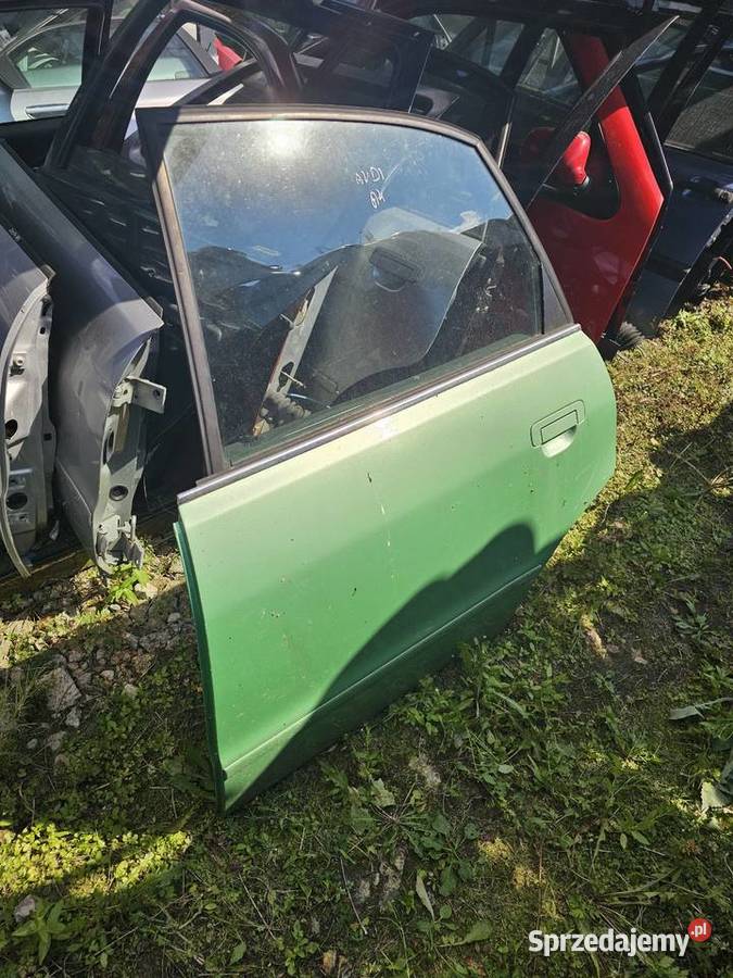 Drzwi audi a4 b5 lewy tył