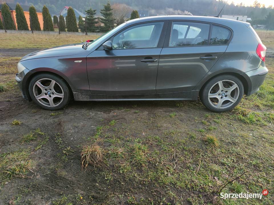 BMW e87 16 bezyna 2006 Xenon szyberdach Sosnowiec