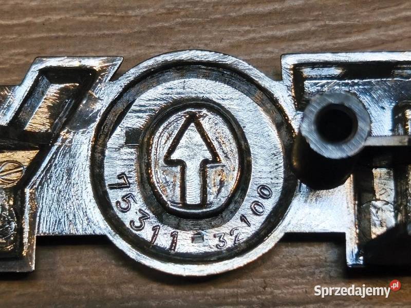 Toyota Camry emblemat Pozostałe