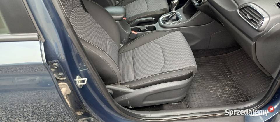 Hyundai i30 15 DPI Nawigacja manualna śląskie Dąbrowa Górnicza