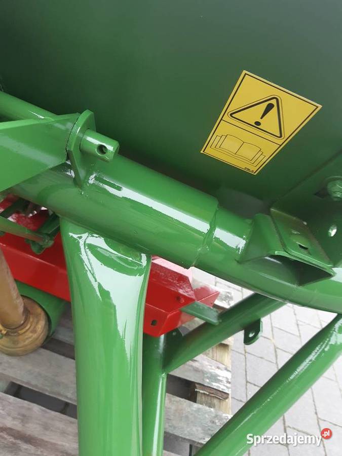 Rozsiewacz nawozu Amazone f603 Rozdrażew sprzedam