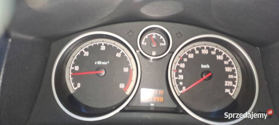 Zafira b 17 ecoflex 7 osob lubelskie Bełżyce sprzedam