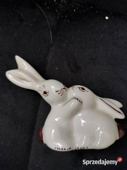 Figurka zające Ćmielów Chodzieżywawel Choszczno