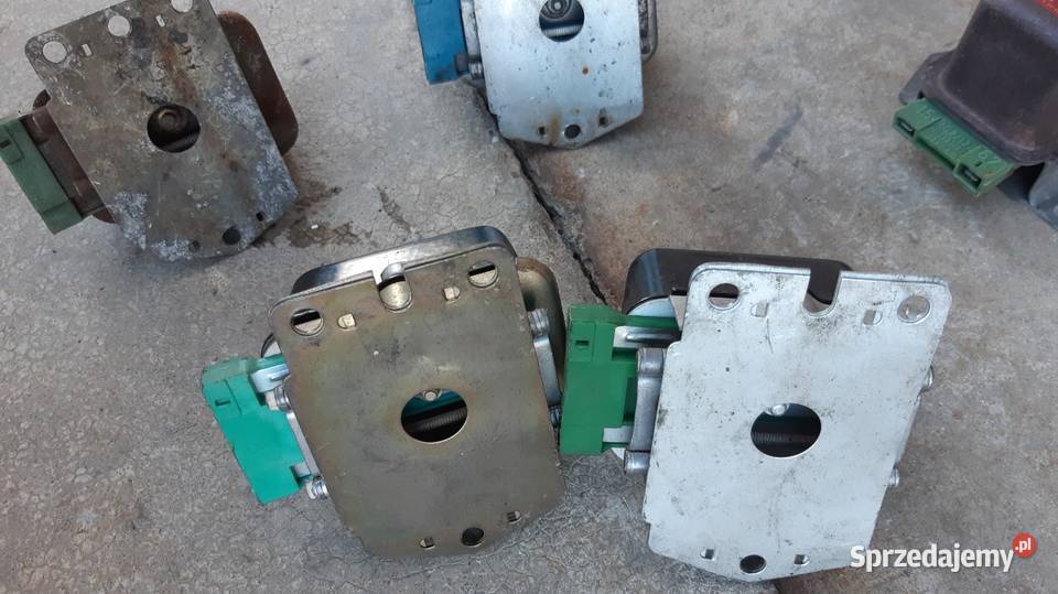 Regulator napięcia rc212b żuk nysa 125p osobowe Motoryzacja Tomice