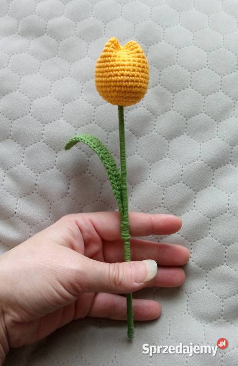 Tulipany wykonane na szydełku Łask sprzedam