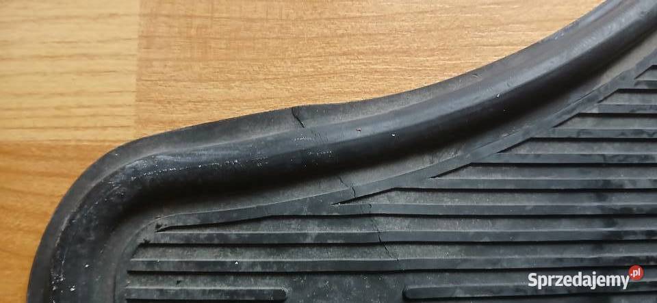 Wycieraczki dywaniki FIAT 126 Maluch Oryginał Łódź sprzedam