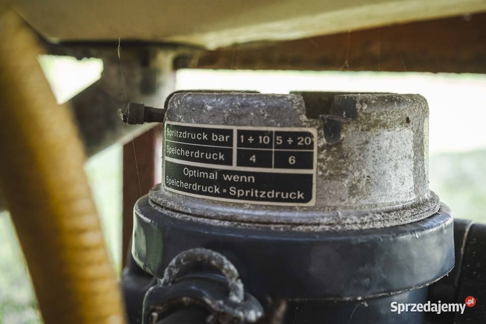 Wyprzedaż gospodarstwa opryskiwacz 400 Pol RAU