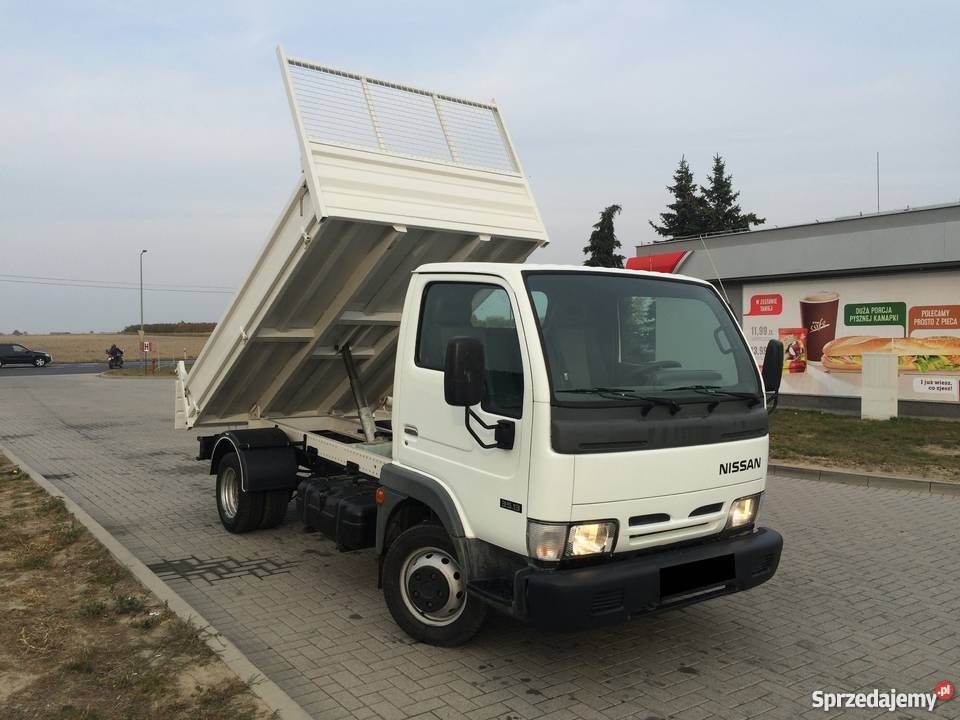NISSAN CABSTAR 3513 KIPPER WYWROTKA SUPER STAN Piekarzew sprzedam