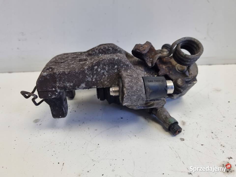 Volvo V40 II TYLNY ZACISK HAMULCOWY prawy tył