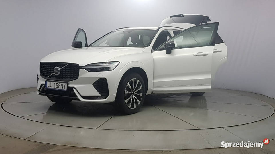Volvo XC 60 B5 D AWD Plus Dark Z Polskiego 4/5