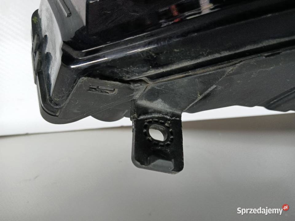 HALOGEN PRZÓD PRZEDNI LEWY SKODA SUPERB III LIFT osobowe