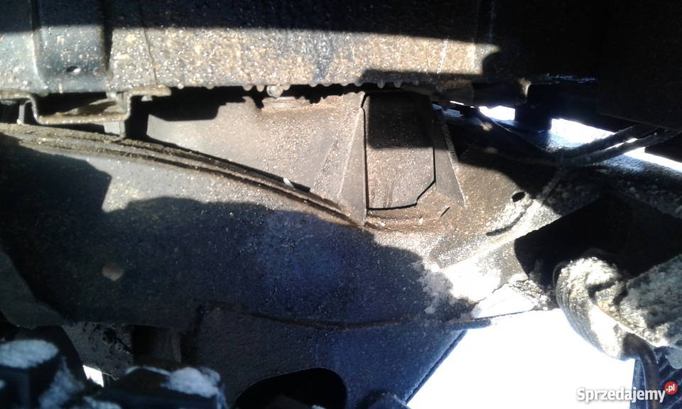 Defender 90 TD300i Mzyki