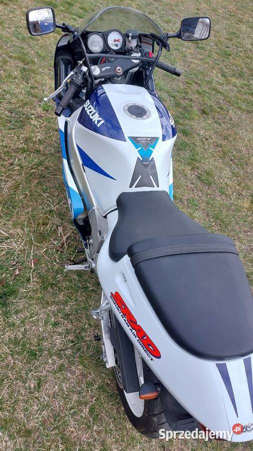 Suzuki gsxr 600 srad