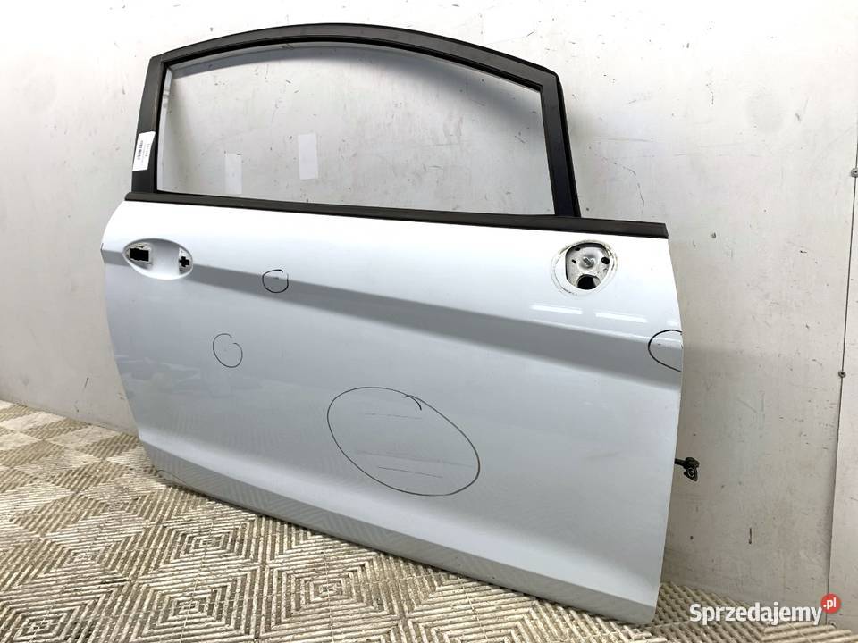 DRZWI PRAWY PRZÓD FORD FIESTA MK7 Hatchback Drzwi