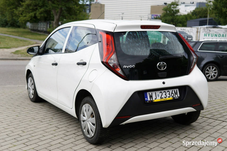 Toyota Aygo 10 72 5d hatchback facelift II 2014 Warszawa