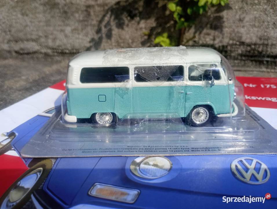 VW VOLKSWAGEN T2 transporter kultowe auta PRL Warszawa