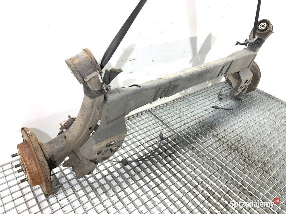 BELKA TYŁ HYUNDAI i20 II Hatchback TYLNA osobowe Motoryzacja podkarpackie