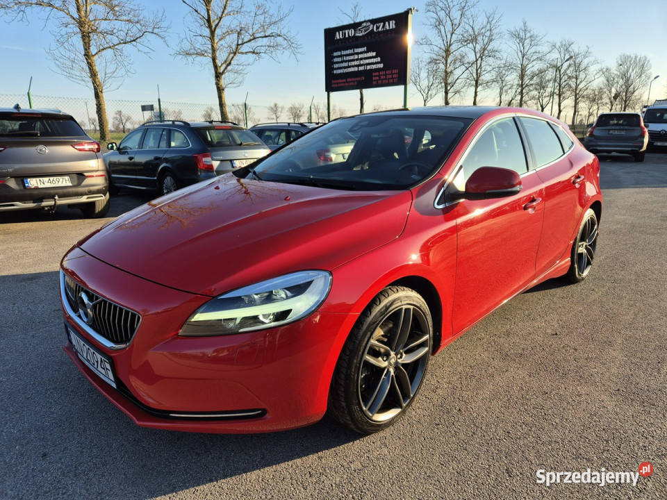 Volvo V40 20D3 150 Inscription II 2012 wspomaganie kierownicy Gniewkowo