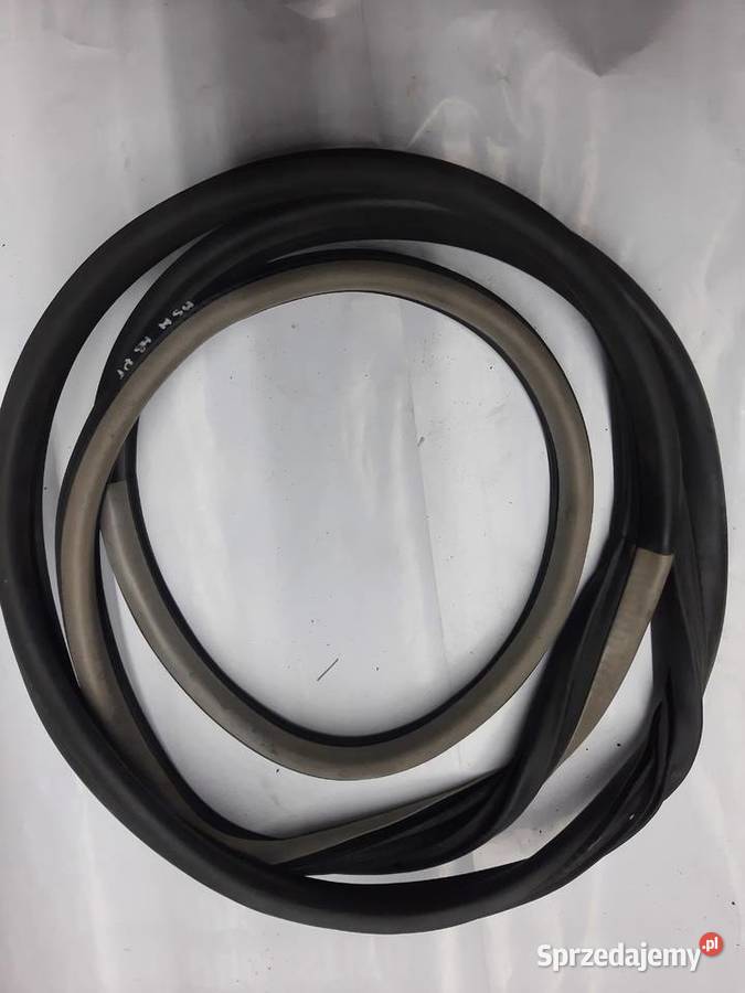 Opel Astra H 3 HB uszczelka drzwi prawy tył Ksawerów