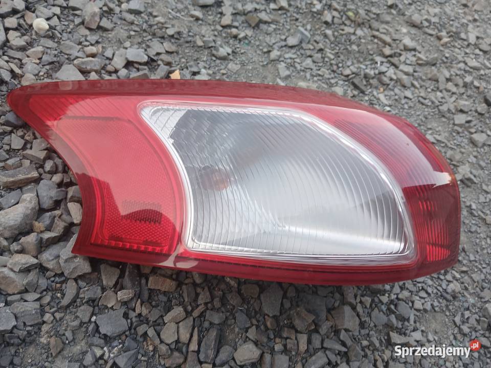 Lampa lewy tył Mitsubishi Lancer VIII 8 EU HB lewe małopolskie Radłów sprzedam