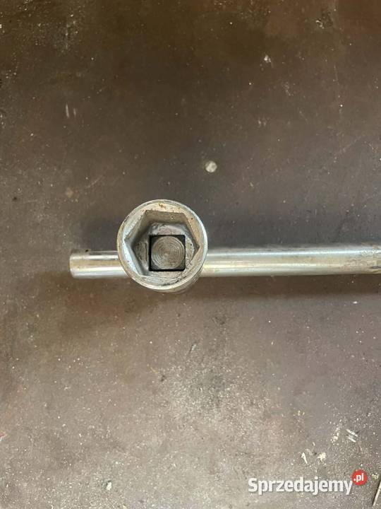 Pokrętło z kwadratem klucz 34 450mm nasadka 30mm Pabianice