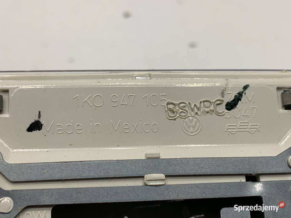 LAMPA SUFITOWA VW PASSAT B7 1K0947105 Pozostałe