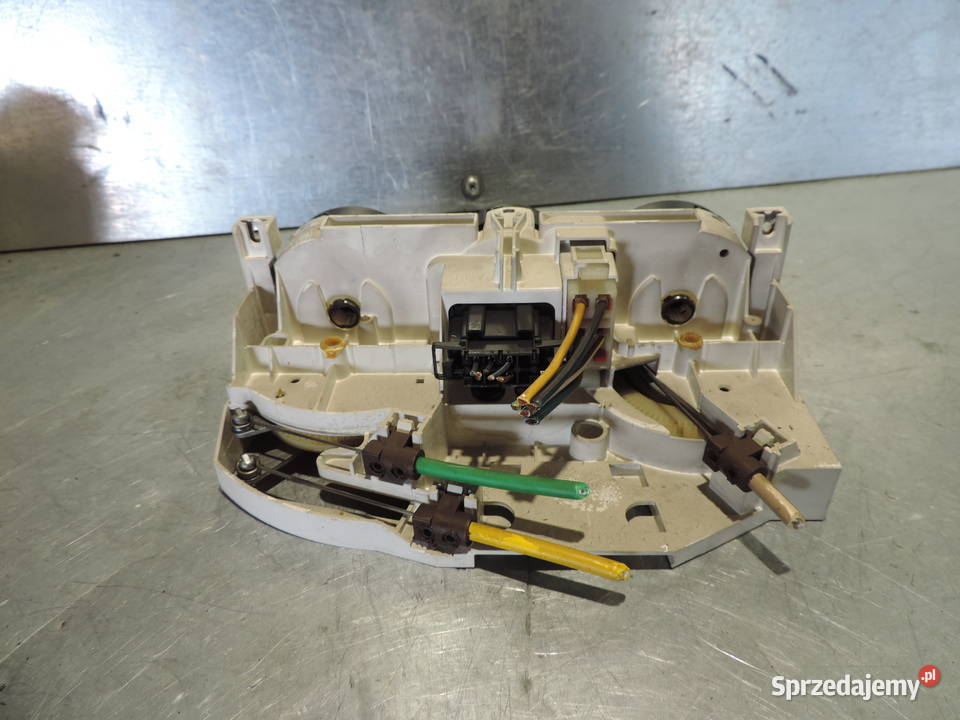 PANEL NAWIEWU AUDI A3 8L 8L0819045A Nowy Sącz sprzedam