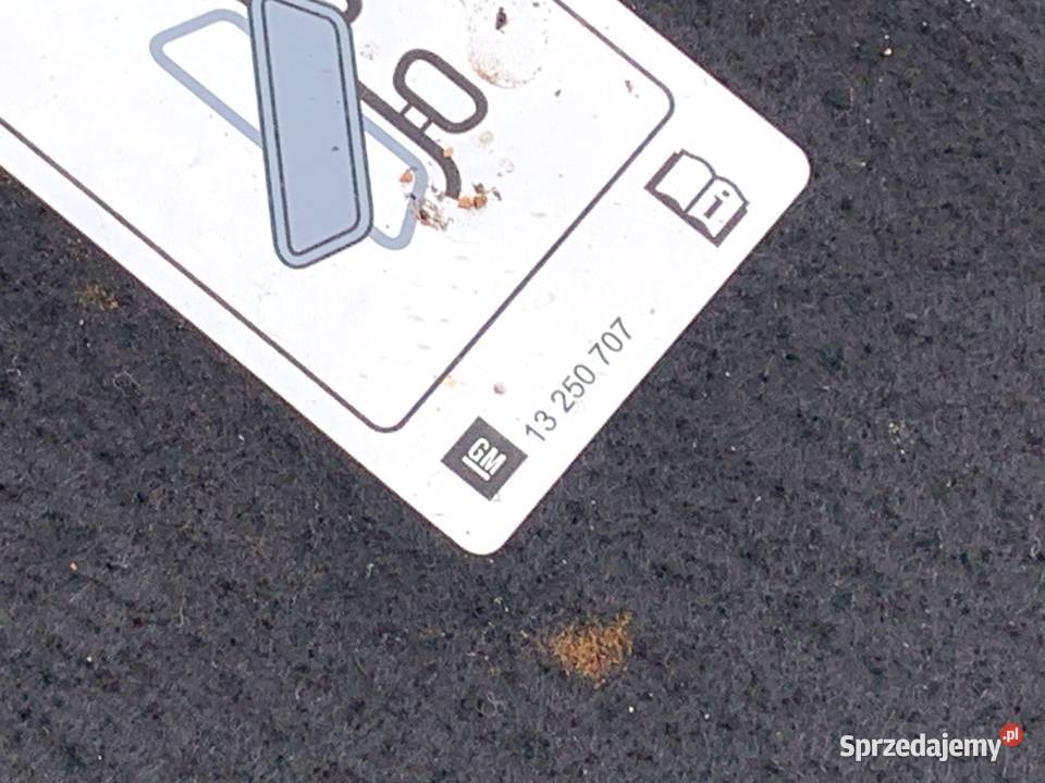 PÓŁKA TYŁ OPEL CORSA D 13250707 Hatchback 0614 osobowe