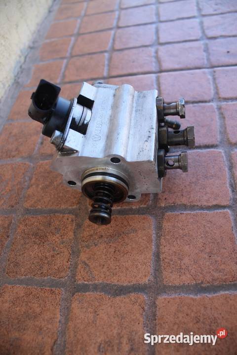 POMPA WTRYSKOWA PALIWA AUDI A4 B6 20 FSI Pompy wtryskowe