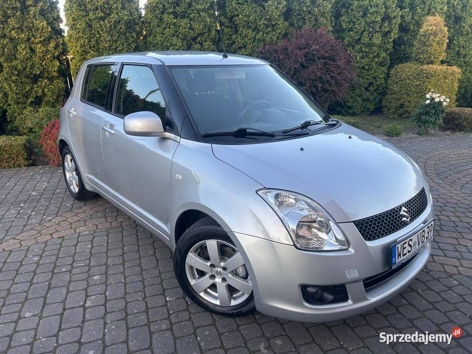 Suzuki Swift Benzyna Stan Idealny autoalarm Swift Zwoleń