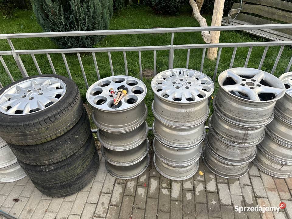 Sprzedam felgi widoczne na zdjęciu Mercedes mazowieckie Wyszków sprzedam