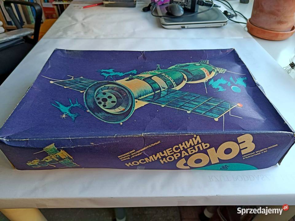 Model plastikowy SOJUZ z ZSRR do sklejania skala