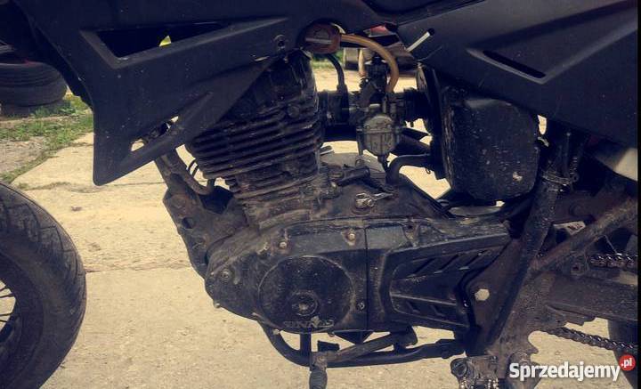 Zamienię sprzedam SINNIS APACHE 125SM manualna Okszów sprzedam