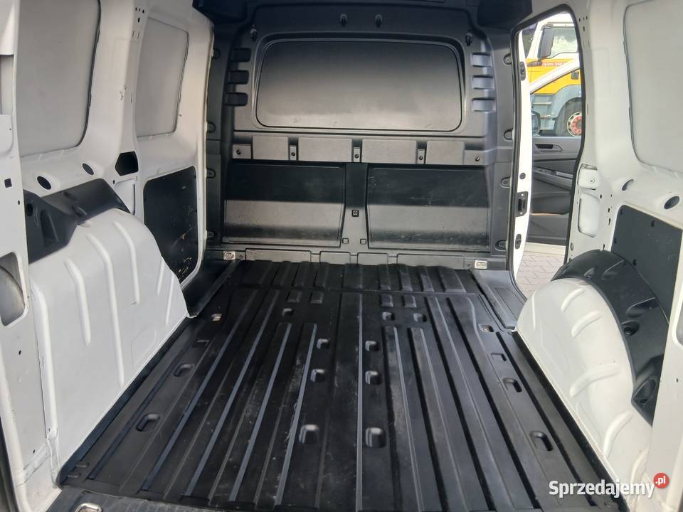 Volkswagen Caddy serwisowany w ASO Ostrów Mazowiecka