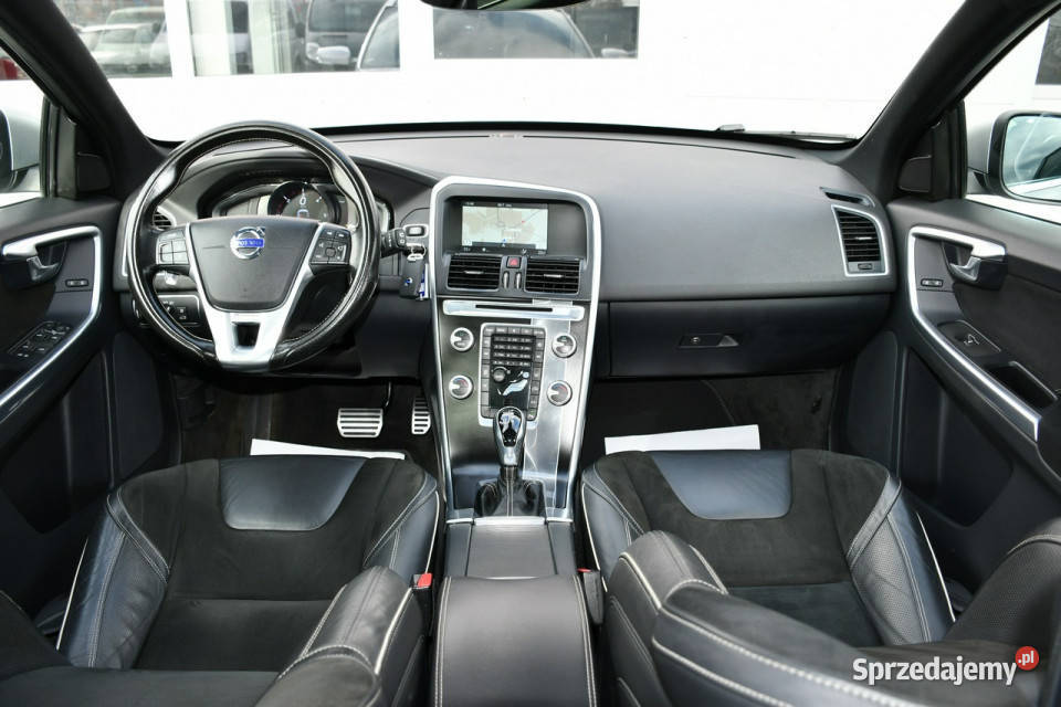 Volvo XC 60 20 D4 RLine Automat Serwis Xenon LED ASR (kontrola trakcji)