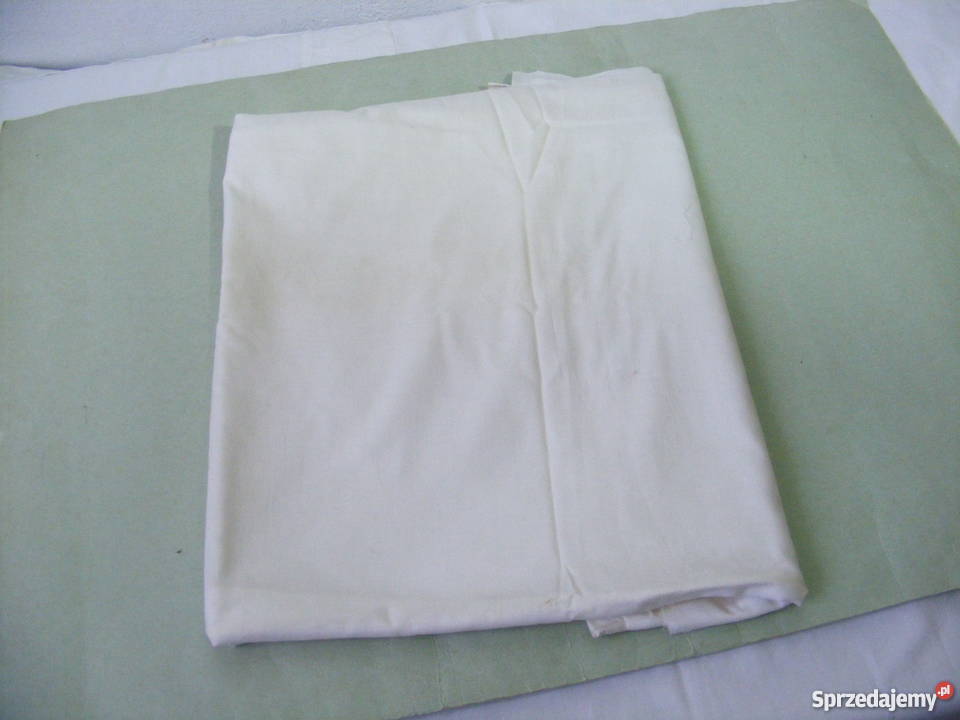 Materiał biały pościelowy Rozmiar 90 x 240 Tkaniny sprzedam