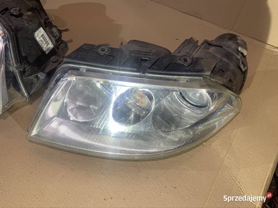 Reflektor lampa xenon przód lewa prawa